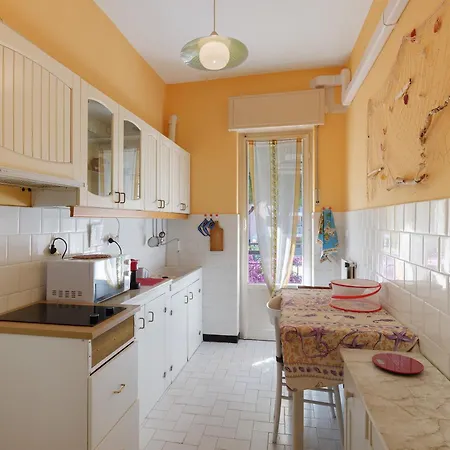 Bouganville Vista Mare Apartment Marina dʼAndora