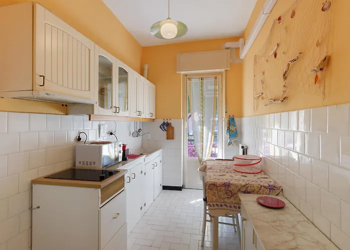 Bouganville Vista Mare アパート Marina dʼAndora